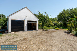Double Garage- click for photo gallery